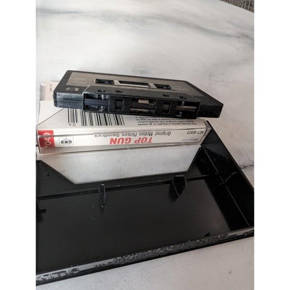 Vintage Movie Soundtracks: Top Gun and When Harry Met Sally - Picture 3 of 8